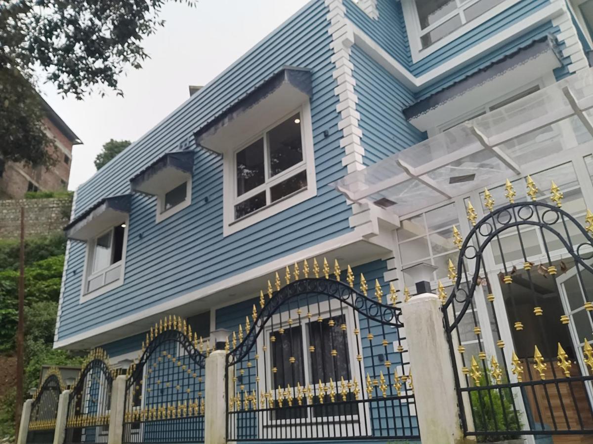 Pinnacle Vesta Homestay Массури Экстерьер фото