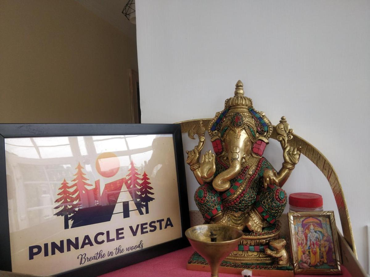 Pinnacle Vesta Homestay Массури Экстерьер фото
