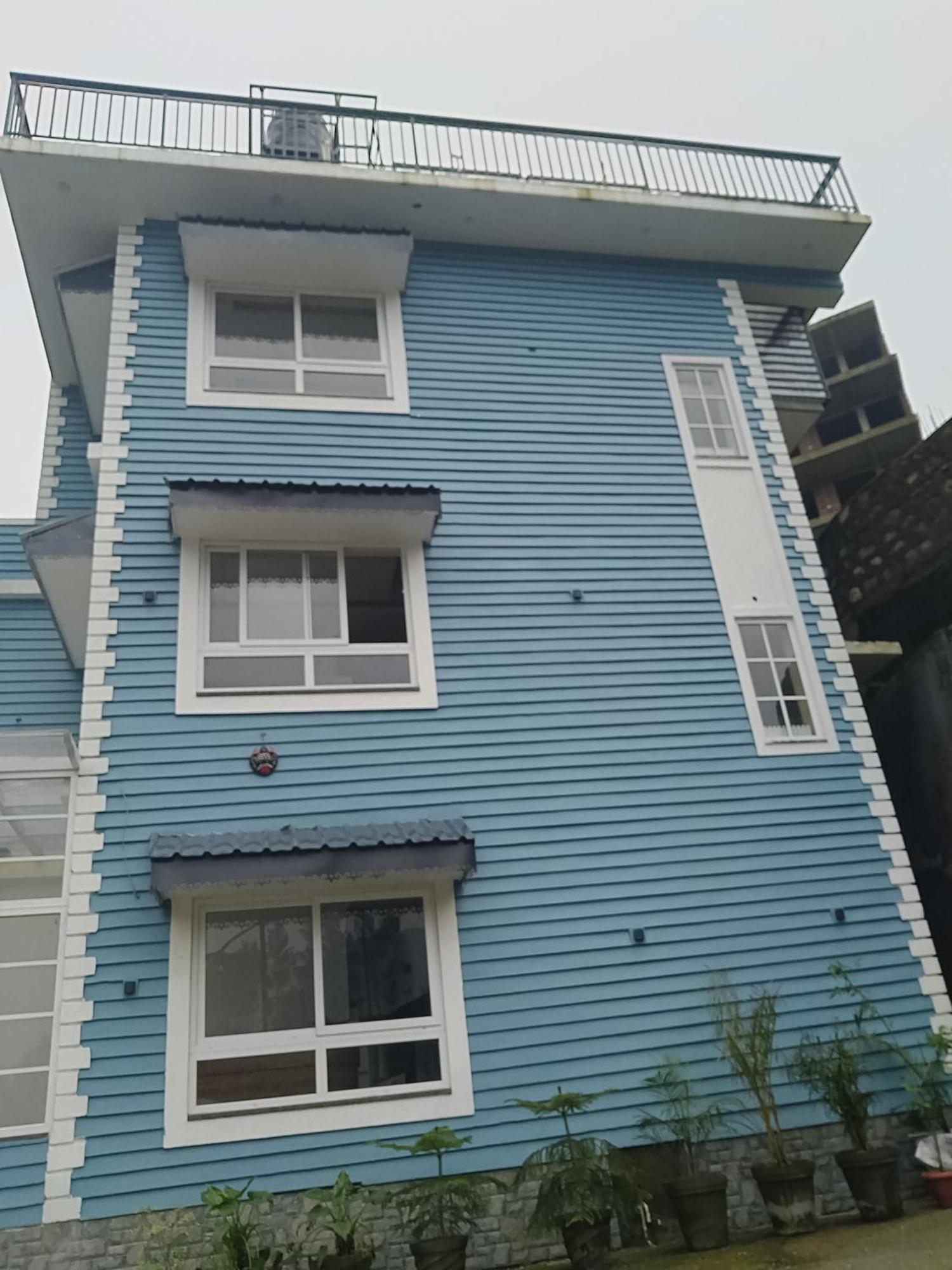 Pinnacle Vesta Homestay Массури Экстерьер фото