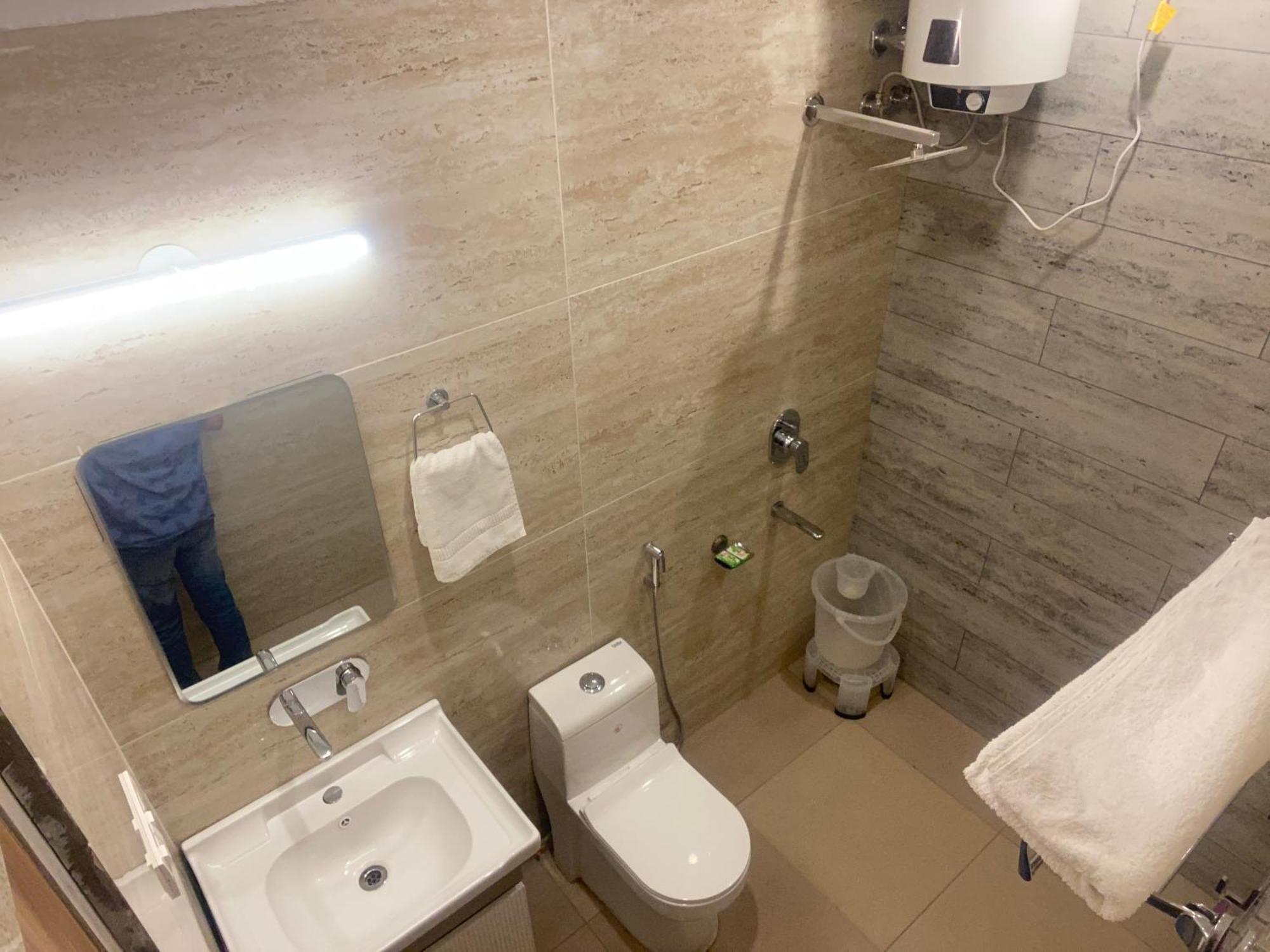 Pinnacle Vesta Homestay Массури Экстерьер фото